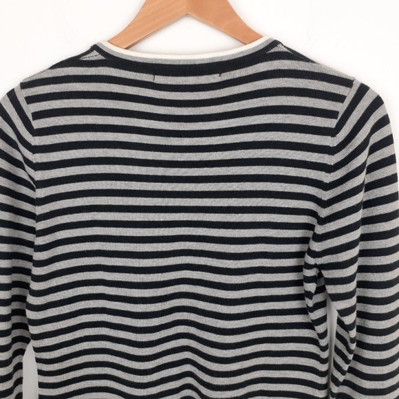 Striped Cardigan Sweater. Black Gray White. Preppygrunge Adams Family Joli aQuoi - Picture 6 of 8